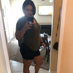 Meet your Posher, Roselyn